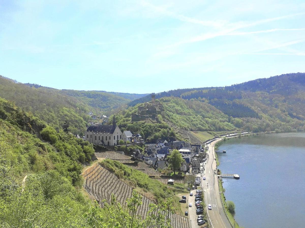 Ferienhaus Bullay Bagian luar foto
